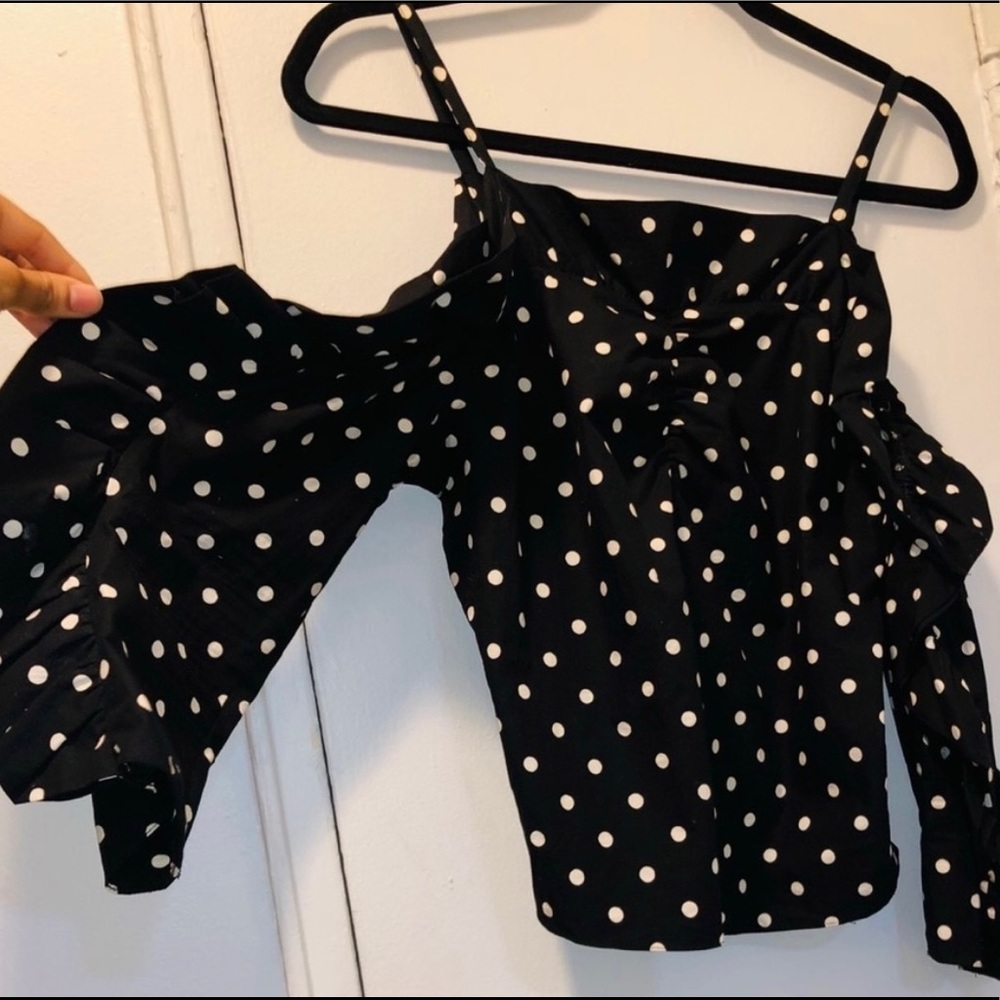Structured Polka Dot Off Shoulder Ruffled Top - Picture 6 of 10
